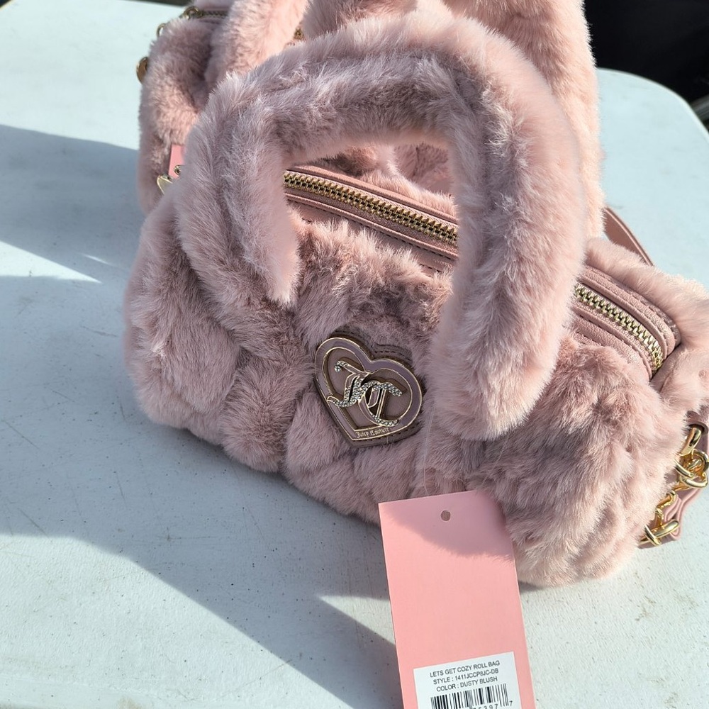 Juicy couture fluffyy soft purse